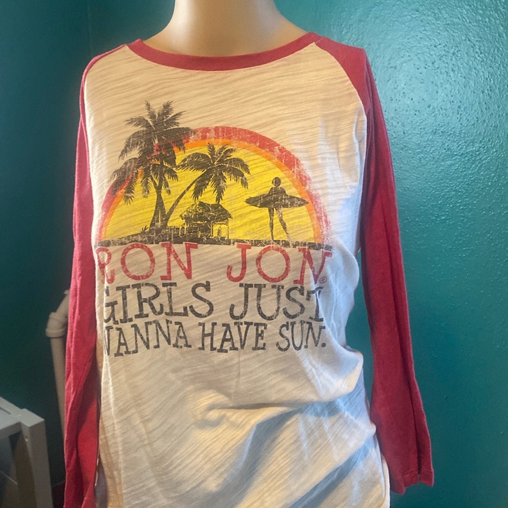 Vintage-esq baseball tee surfer girl